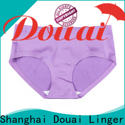 comfortable women's seamless underwear factory price for women